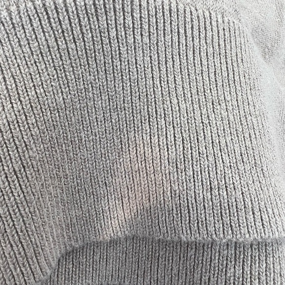 Van Heusen - Picture 2 of 11